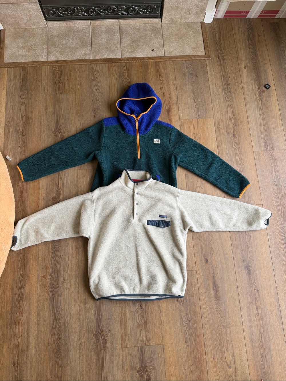 Patagonia Green Fleece Hood with Blue Hood & Cream Snap Pullover